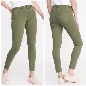 Old Navy Rockstar Skinny Jeans
